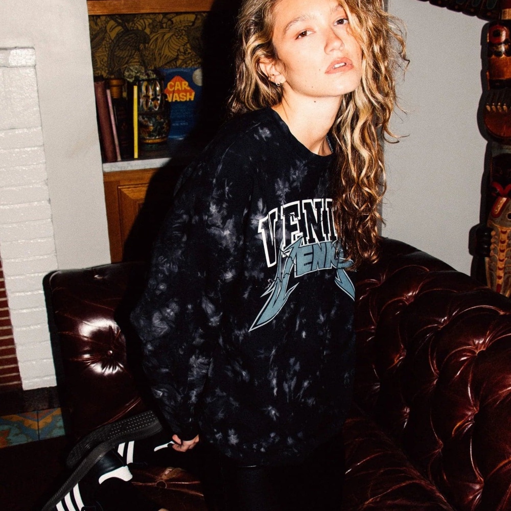 $282 Electric & Rose ATLAS VENICE Graphic Cali Black Sweatshirt Top